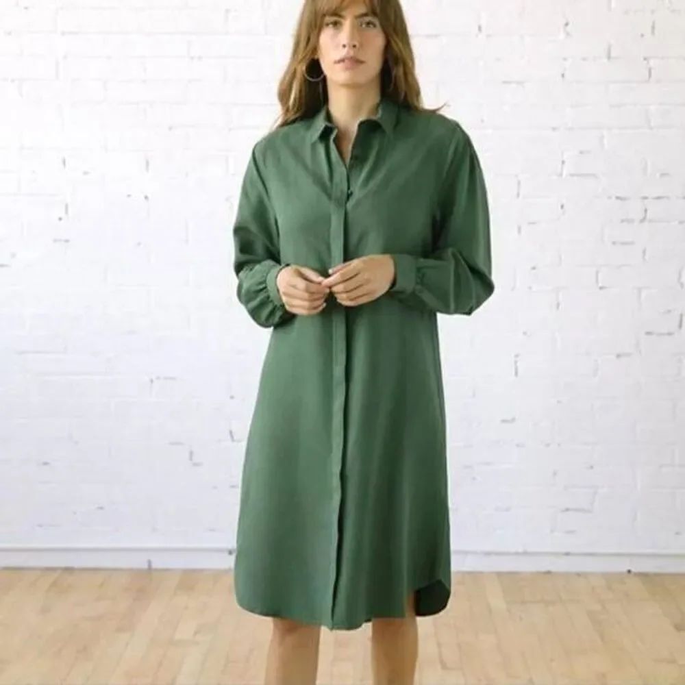 Tradlands Chelsea Dress in Pine sz XS